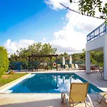 Hotel Azzurro Luxury Paphos