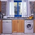 Azzurro Luxury Hotel 5*