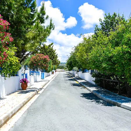 Azzurro Luxury Villa