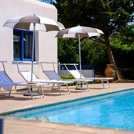 Sanders Azzurro Villa