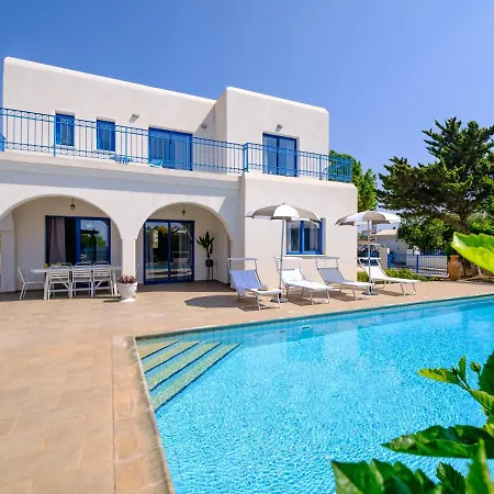 Azzurro Luxury Hotel Paphos