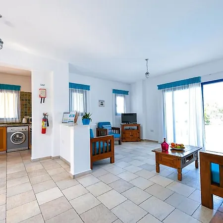 Villa Sanders Azzurro Paphos