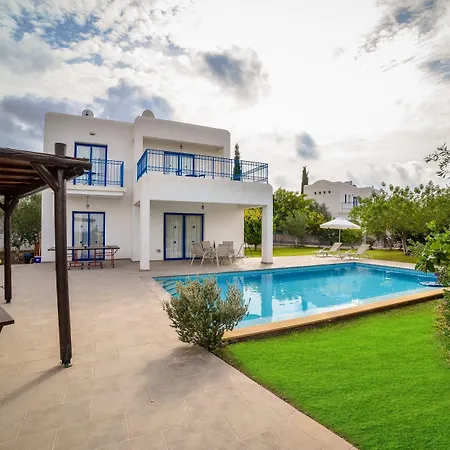 Azzurro Luxury 5* Paphos