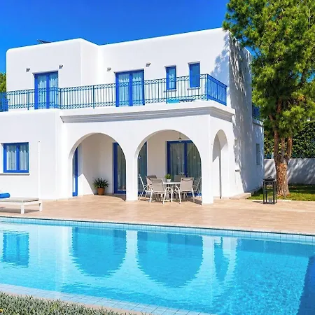 Azzurro Luxury 5* Paphos