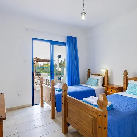 Azzurro Luxury Hotel 5*