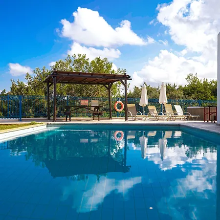 Azzurro Luxury Hotel 5*