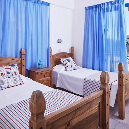 Sanders Azzurro * Paphos