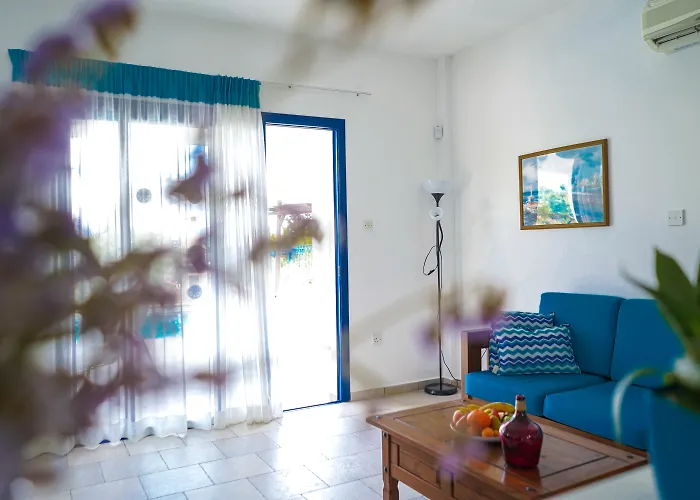 Azzurro Luxury Πάφος