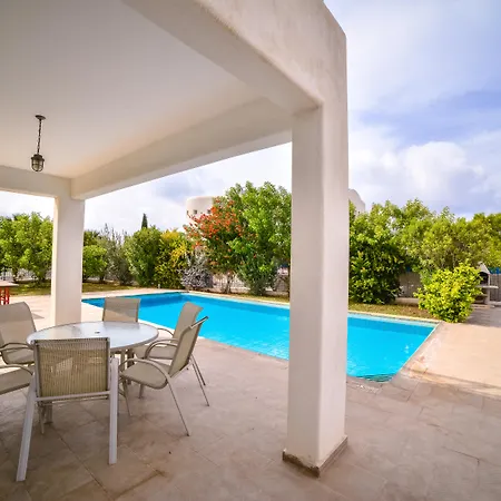 Azzurro Luxury מלון 5*