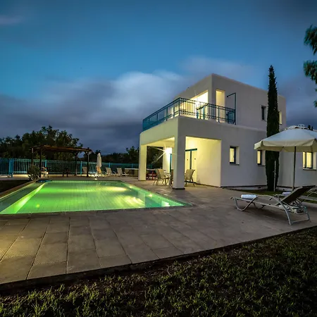 Azzurro Luxury מלון 5*