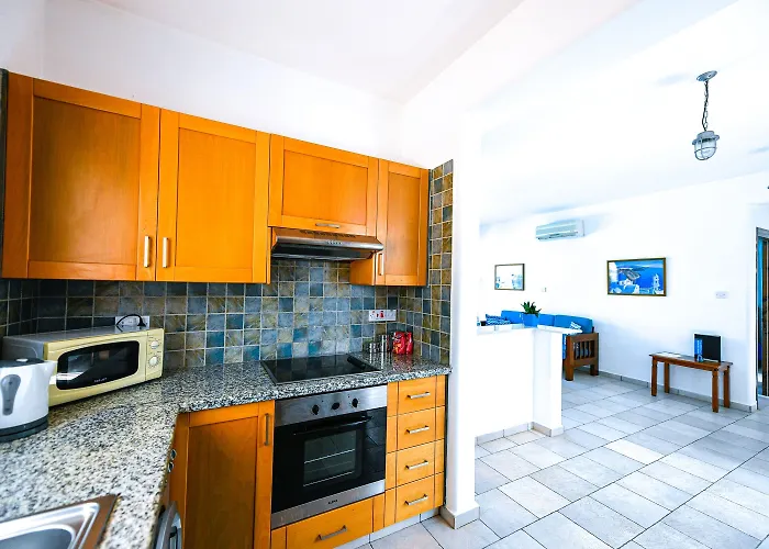 Azzurro Luxury Hotell